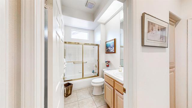 Detail Gallery Image 17 of 60 For 78907 Fountain Hills Dr, Palm Desert,  CA 92211 - 4 Beds | 2 Baths