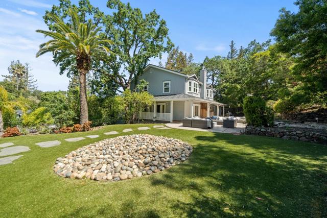 1353 Edgewood Road, Redwood City CA: https://media.crmls.org/mediaz/19eae9ea-78dc-4890-bfd9-73e5d4191560.jpg