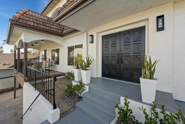 4334 Valle Dr., La Mesa CA: https://media.crmls.org/mediaz/19ec2d71-a8d1-43bb-b317-afffed4617d4.jpg