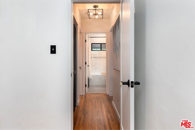 2342 S Garth Avenue, Los Angeles CA: https://media.crmls.org/mediaz/19ecd02b-2b6a-43e1-b803-d05f69e9f706.jpg