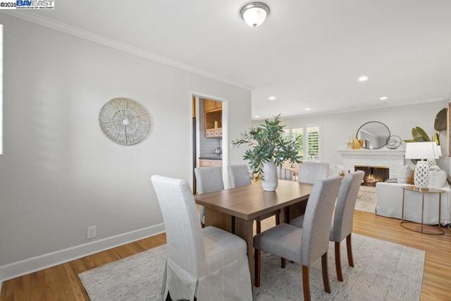 6649 Waverly Rd, Martinez CA: https://media.crmls.org/mediaz/19ecefe6-e06a-4948-aeea-9c00efdc2e34.jpg