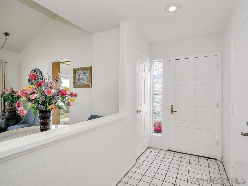 MLS #250031224SD image #1