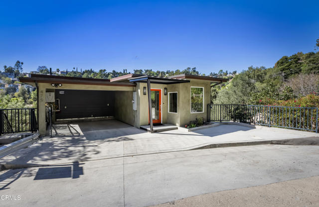 Detail Gallery Image 2 of 48 For 475 Rustic Dr, Los Angeles,  CA 90065 - 3 Beds | 3/1 Baths