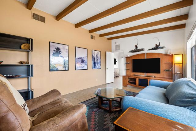 68079 Vista Del Valle, Cathedral City CA: https://media.crmls.org/mediaz/19eeb794-e461-4136-b67a-883506e2a8eb.jpg