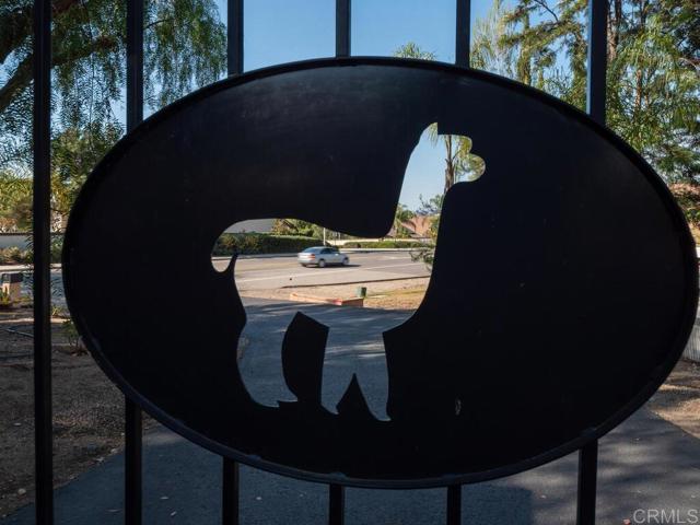 31755 Rancho Vista Road, Temecula CA: https://media.crmls.org/mediaz/19eeff1f-4cf6-4ec1-9031-02f2acf9ef5c.jpg