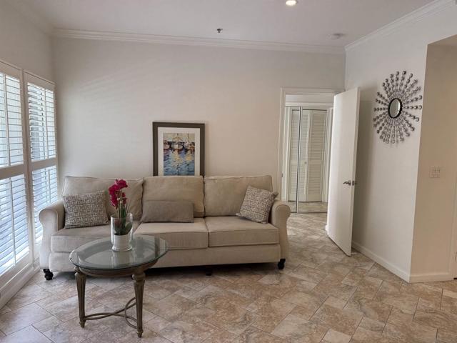 620 State St, San Diego CA: https://media.crmls.org/mediaz/19f011de-5f2e-4200-aa03-19fe5f0bc6f8.jpg