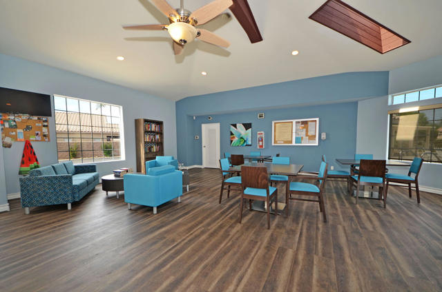 Image 33 of 38 For 45950 Spyglass Hill Street
