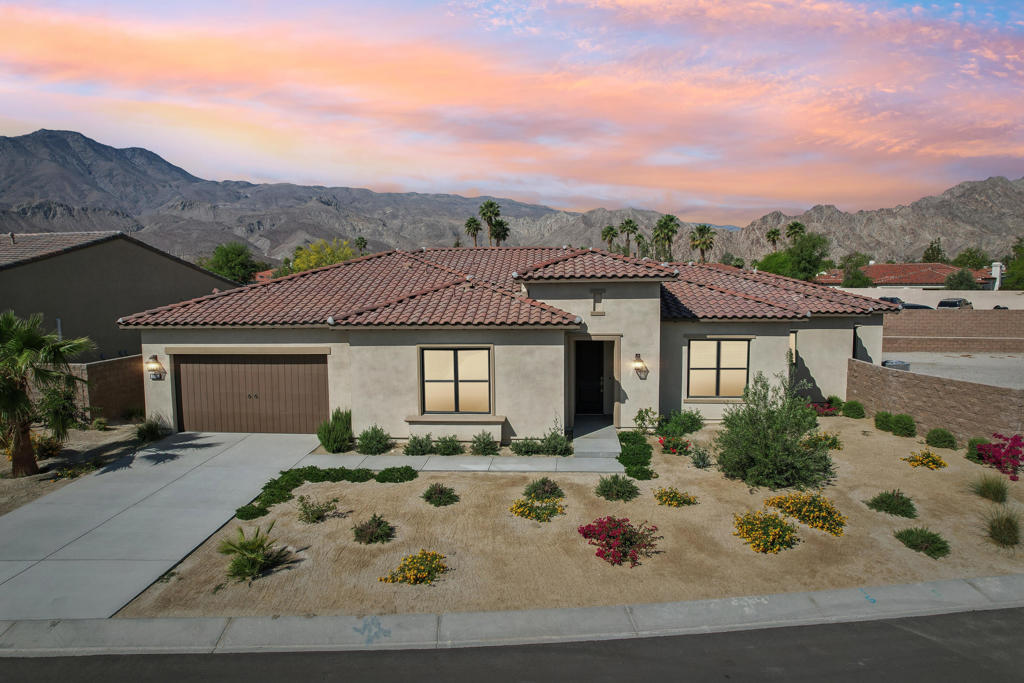 57825 Stone Creek Trail W
