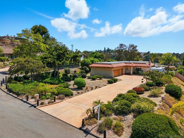4343 Avenida Gregory, Spring Valley CA: https://media.crmls.org/mediaz/19f119a7-136f-4282-8d2c-66c00b400dc9.jpg