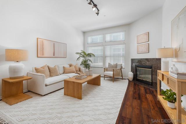 4880 Paramount Dr, San Diego CA: https://media.crmls.org/mediaz/19f266e4-0d5f-4d9a-9cf0-14522670d58a.jpg