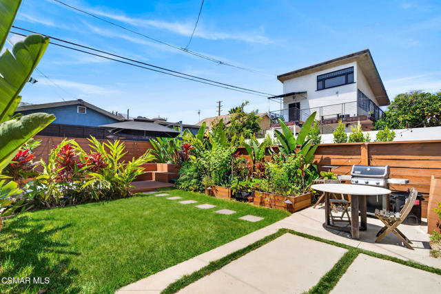 3 Bed Home for Sale in Los Angeles, California