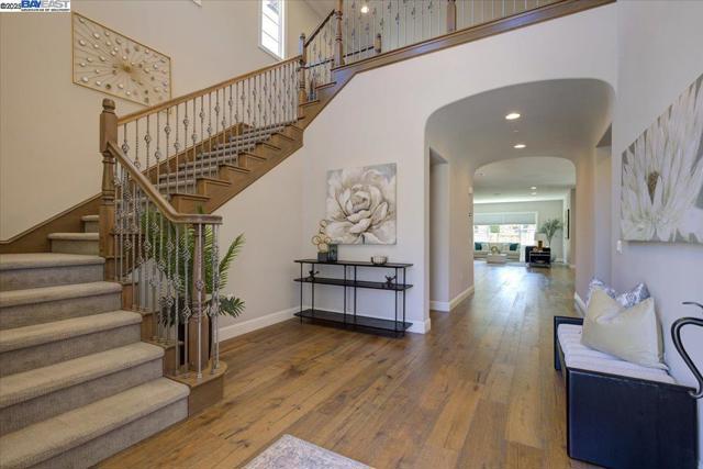 2092 Drysdale St, Danville CA: https://media.crmls.org/mediaz/19f519a0-128b-449f-8bc6-163fc663d6f1.jpg