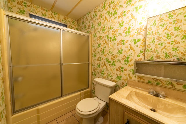 43378 Nola Street, Hemet CA: https://media.crmls.org/mediaz/19f7615d-efe2-4f6e-a627-40cdea360eda.jpg