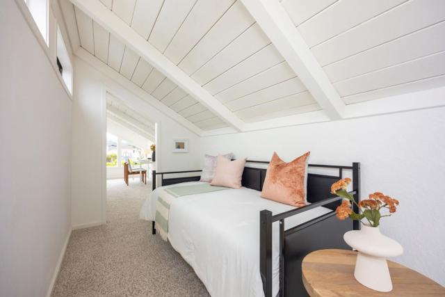 638 Alsace Lorraine Avenue, Half Moon Bay CA: https://media.crmls.org/mediaz/19f78028-0377-4ad4-b629-fa2aa2713069.jpg