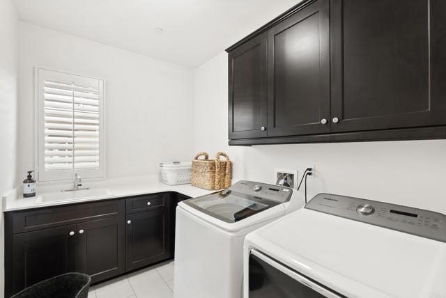 3619 N Fork Ave, Carlsbad CA: https://media.crmls.org/mediaz/19f7b51a-9d9d-4cfc-87b2-4f07b836ba7d.jpg