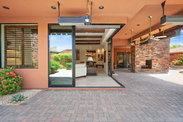 50375 Via Serenidad, La Quinta CA: https://media.crmls.org/mediaz/19f7ead0-be6f-47c5-9e00-6a24ae4065f7.jpg