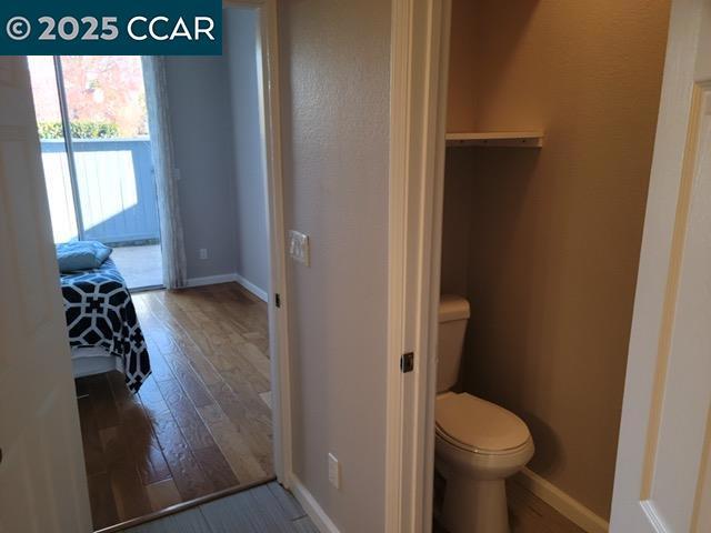 473 Cork Harbour Cir, Redwood City CA: https://media.crmls.org/mediaz/19f9a82b-033b-49d4-86c5-75a87dd9be5f.jpg