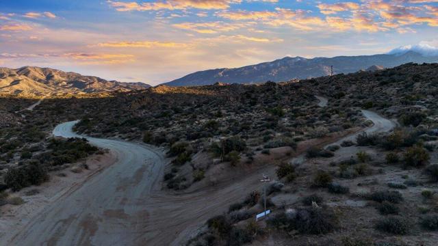 Image 49 of 80 For 57795 Big Horn Drive