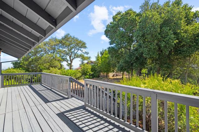 16451 Wood Acres Road, Los Gatos CA: https://media.crmls.org/mediaz/19faaaa2-ecad-4476-aa6a-78adcae6d911.jpg
