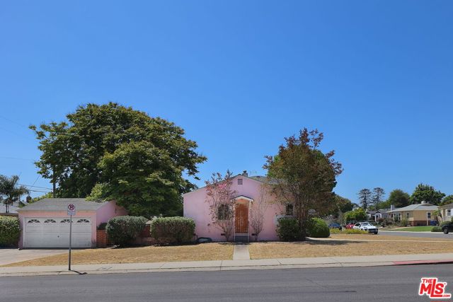 8320 Airlane Avenue photo 4