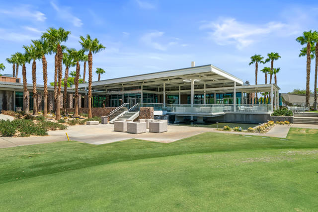 4315 Vantage Lane, Palm Springs CA: https://media.crmls.org/mediaz/19fbdac8-cfb9-4d5b-a647-b119c638d725.jpg
