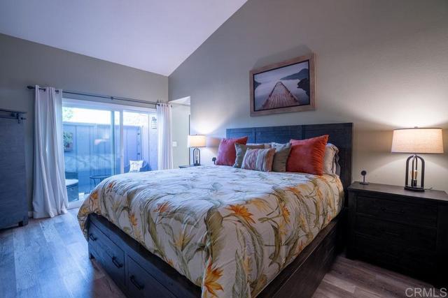 1302 El Corral Lane, San Marcos CA: https://media.crmls.org/mediaz/19fe3781-2dba-4577-8184-a2a779f169ed.jpg