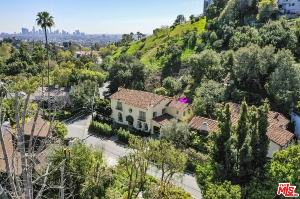 5432 RED OAK DRIVE, LOS ANGELES, CA 90068