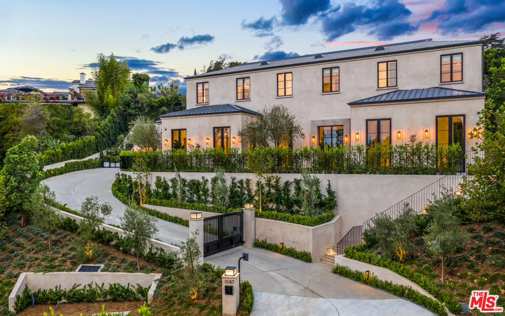 1087 Marilyn Drive, Beverly Hills, CA 90210