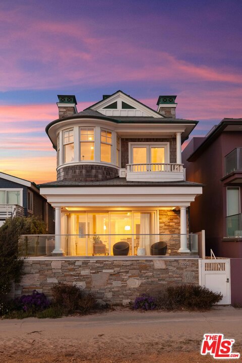 2705 OCEAN FRONT Walk Venice, California Incredible beachfront property offers the rare opportunity to own a charming Hamptons style home in chic Venice Beach. This unique, oceanfront oasis was designed by famed architect Ian Harrison w/sliding walls of glass & multiple balconies, enveloped by unobstructed ocean views. Main living w/open floor plan thru to the balcony for indoor/outdoor living. Elegant gourmet kitchen w/breakfast nook, Thermador appliances, 6-burner range, espresso machine, pantry & more. Decadent master suite w/private balcony, fireplace, lounge, walk-in closet & Calcutta marble bath w/dual vanities, tub & glass shower. A bonus space awaits on the 1st floor, for theater, playroom, or more. Relax or celebrate on the spacious roof deck w/fireplace, BBQ & kitchenette. Amenities include guest suites w/balconies, laundry room, powder room, elevator, outdoor shower and more. Completely move-in ready, sold w/furnishings, linens, silverware & more! A Venice dream, moments from trendy shops, restaurants & more.