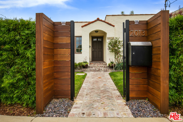 2013 Walnut Avenue Venice, California PRICED TO MOVE! Location. Location. Location. You can change the landscape. You can change the dwelling. You CAN'T change the location. Equally important is... dwellings depreciate, land appreciates. Whether you are a homebuyer seeking a perfect Venice retreat, or an income investor, or a developer planning a re-imagined estate, this 3+2 charmer on a 6,639 sqft lot that backs to an inaccessible alley is spectacular! Located in the coveted East of Lincoln area, the streets are quiet and wide yet part of Venices artistry. The home's extensive and serene backyard offers superb outdoor living. Enjoy high-end inwall speakers delivering crisp music throughout the house and patio, hardwood and stone floors, ceiling fans, central air and heat, professional grade appliances, wireless alarm monitored 24/7 by ADT, and more! Don't miss this amazing property!