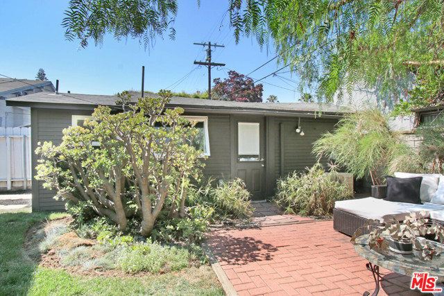 Image 2 for 107 S Gramercy Pl, Los Angeles, CA 90004