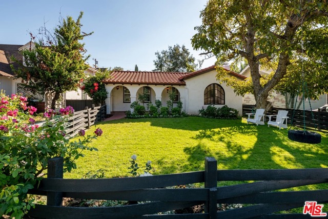 Photo of 11106 Hortense Street, Toluca Lake, CA 91602