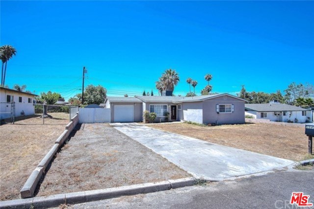 25409 Los Flores Dr, San Bernardino, CA 92404