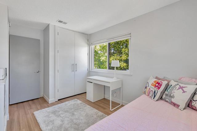 440 W Hacienda Avenue, Campbell CA: https://media.crmls.org/mediaz/1a00c292-ecd9-475d-91be-64f5ed2893f1.jpg