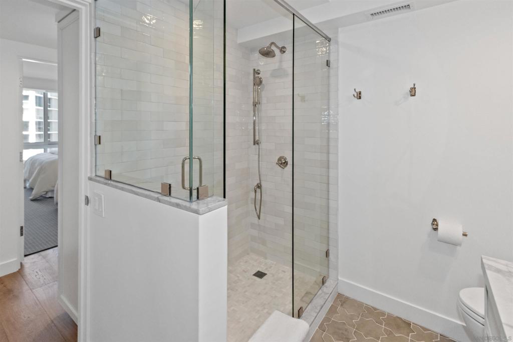 MLS #250031707SD img 33