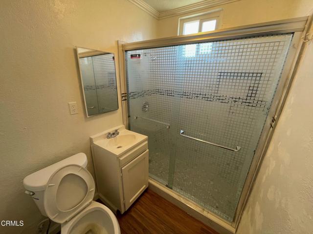 Detail Gallery Image 14 of 16 For 3320 Tenaya Ave, Lynwood,  CA 90262 - – Beds | – Baths