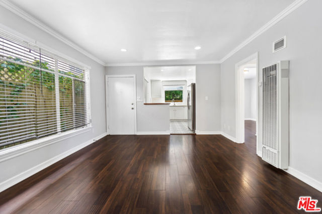 920 Westbourne Drive, West Hollywood CA: https://media.crmls.org/mediaz/1a0152a9-9b04-47f4-8007-20b2d3a42be1.jpg