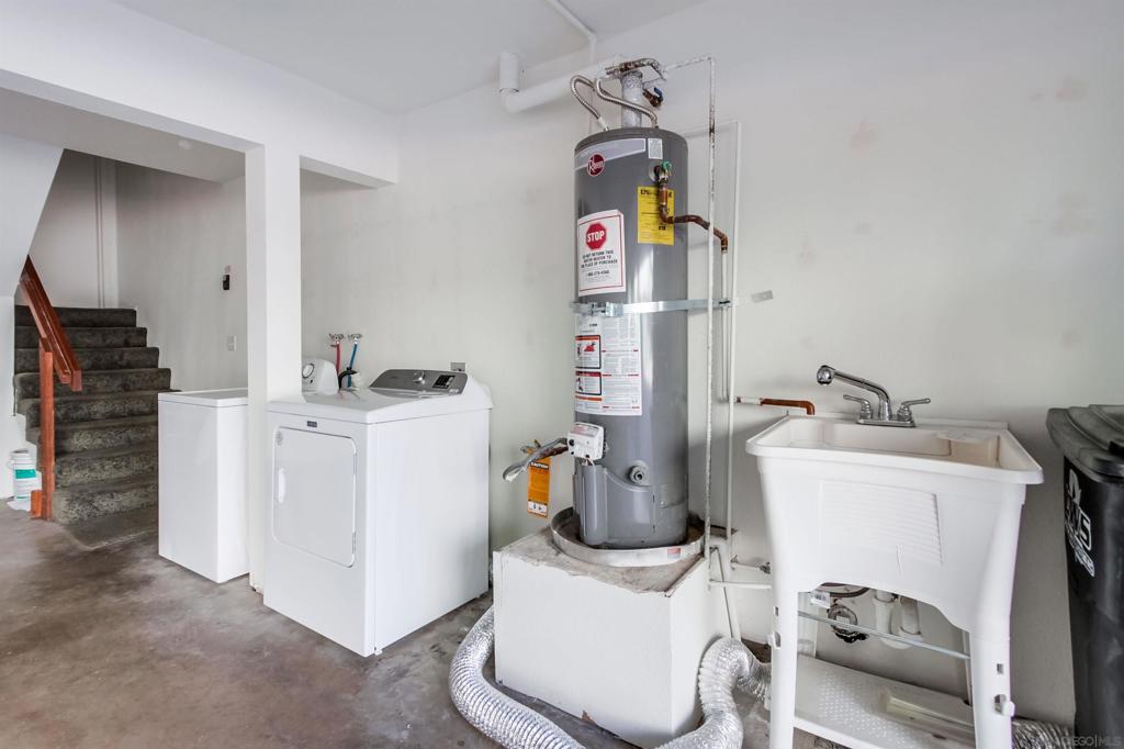 MLS #250042575SD image #39