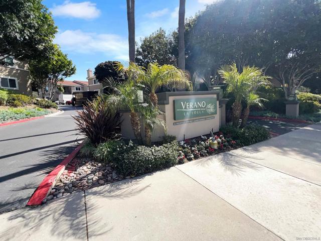 7405 Charmant Dr, San Diego, California 92122, 2 Bedrooms Bedrooms, ,2 BathroomsBathrooms,Condominium,For Sale,Charmant Dr,250019146SD