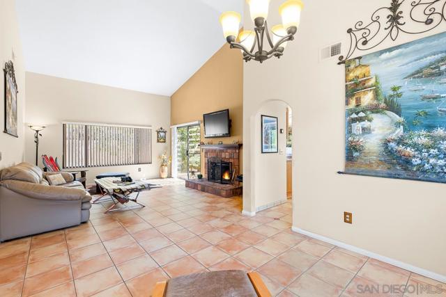 Image 33 of 54 For 1709 Larkhaven Glen