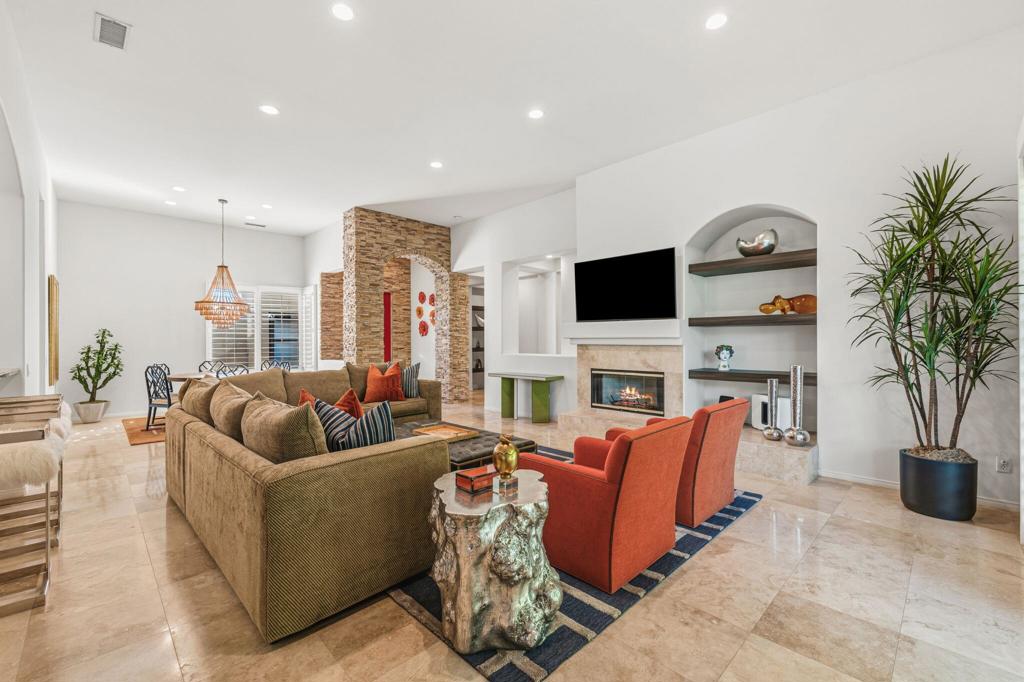 MLS #219138503DA image #17