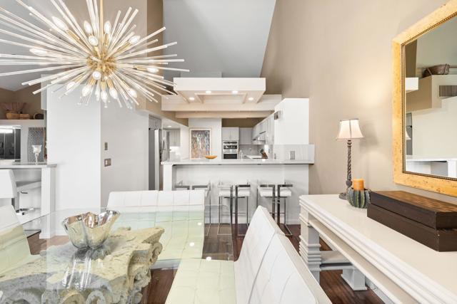 267 Kavenish W Drive, Rancho Mirage CA: https://media.crmls.org/mediaz/1a04cb46-948f-4699-991e-3e3c7bf197fe.jpg