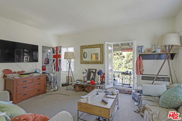 Drew Fenton | 153 W Channel Road Santa Monica CA | MLS: 7020030