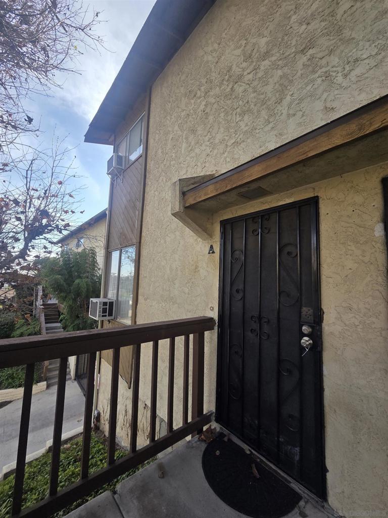 3626 Lemona Ave. - photo 2