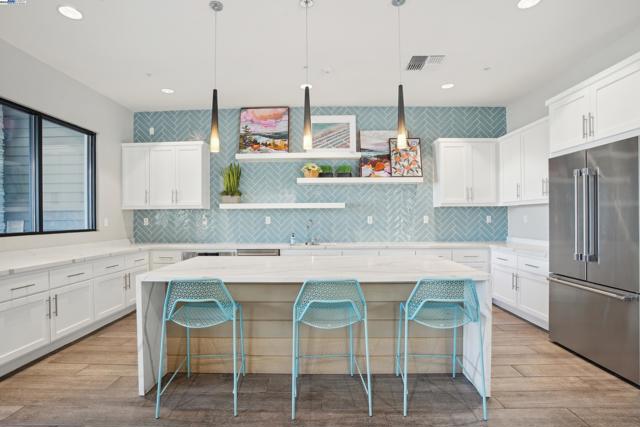 Image 49 of 60 For 37450 Watersail Way