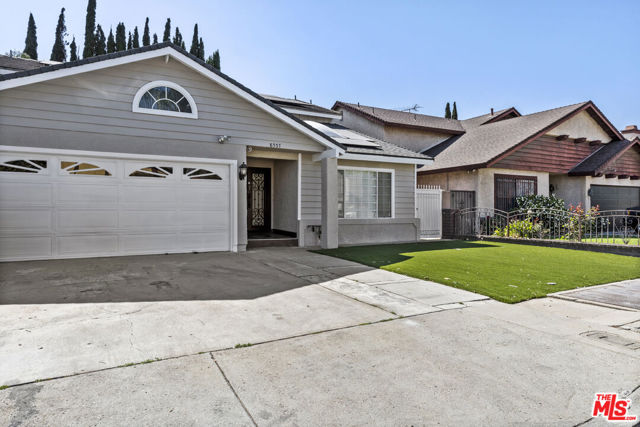 8557 Norwich Avenue, North Hills CA: https://media.crmls.org/mediaz/1a065d6a-c56a-4861-878a-8e636503b7a3.jpg