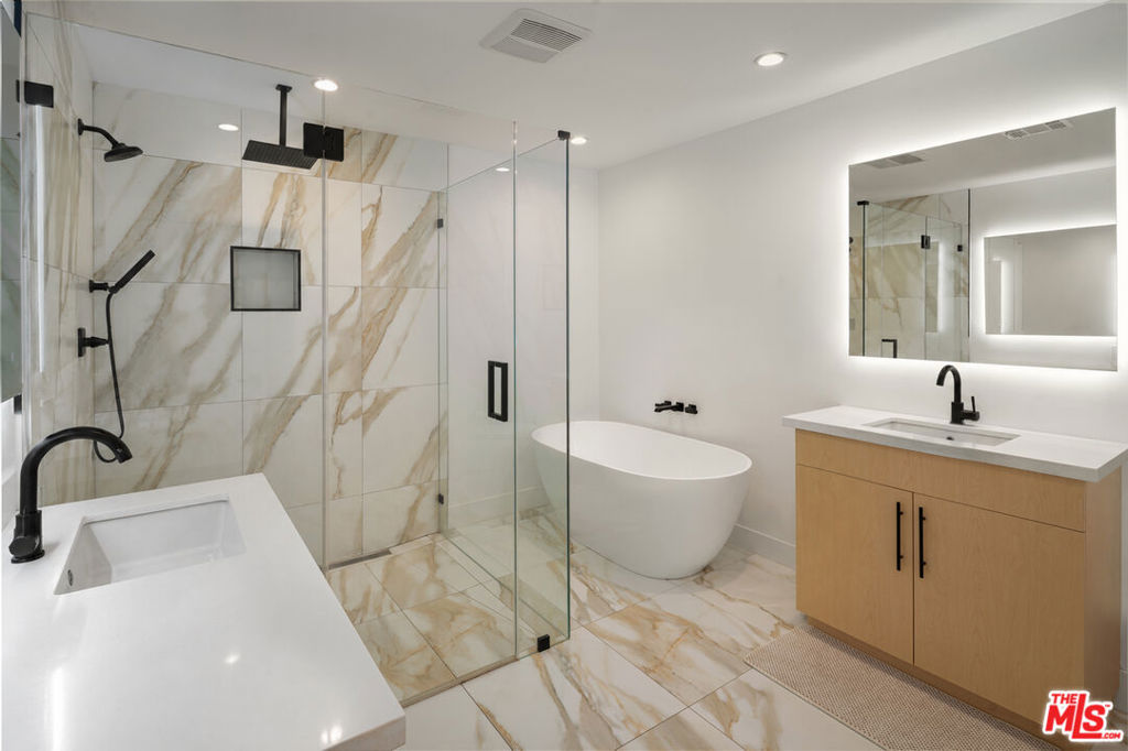 MLS #26857397 image #18