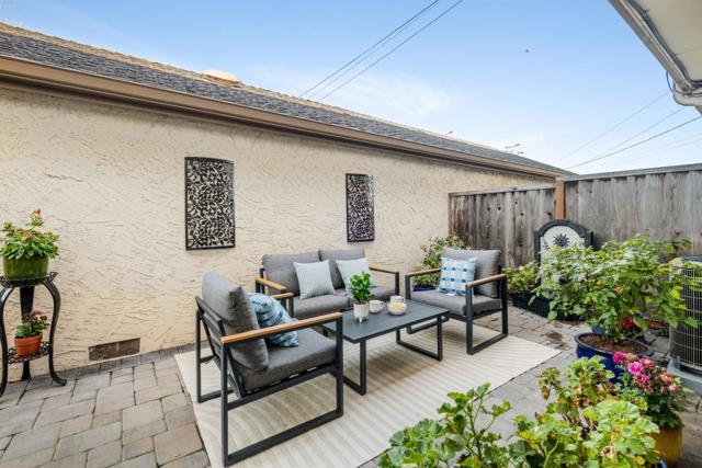 1031 Las Palmas Drive, Santa Clara CA: https://media.crmls.org/mediaz/1a089713-6ccc-45aa-9738-d22790eb42e7.jpg