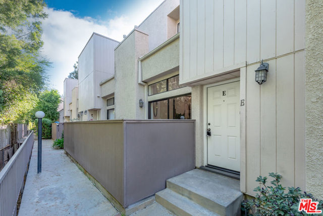 15167 Magnolia Boulevard, E