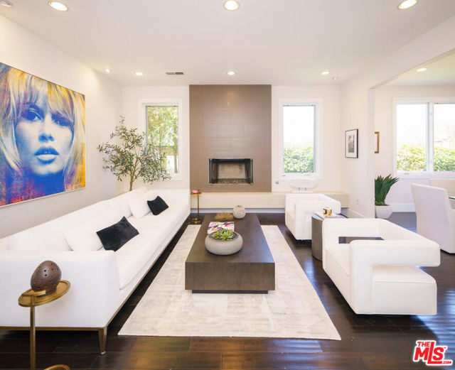 9515 Kirkside Road, Los Angeles CA: https://media.crmls.org/mediaz/1a09f20e-3331-4621-903a-4aa858460fd8.jpg